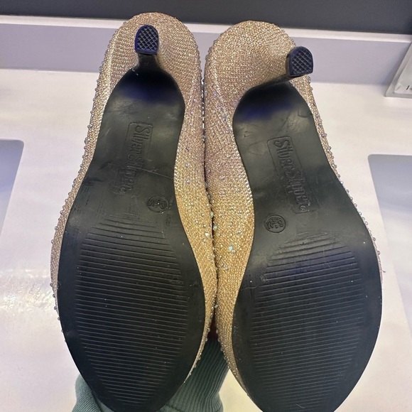 Women's Glitter Heels NEVER WORN! - Picture 2 of 2